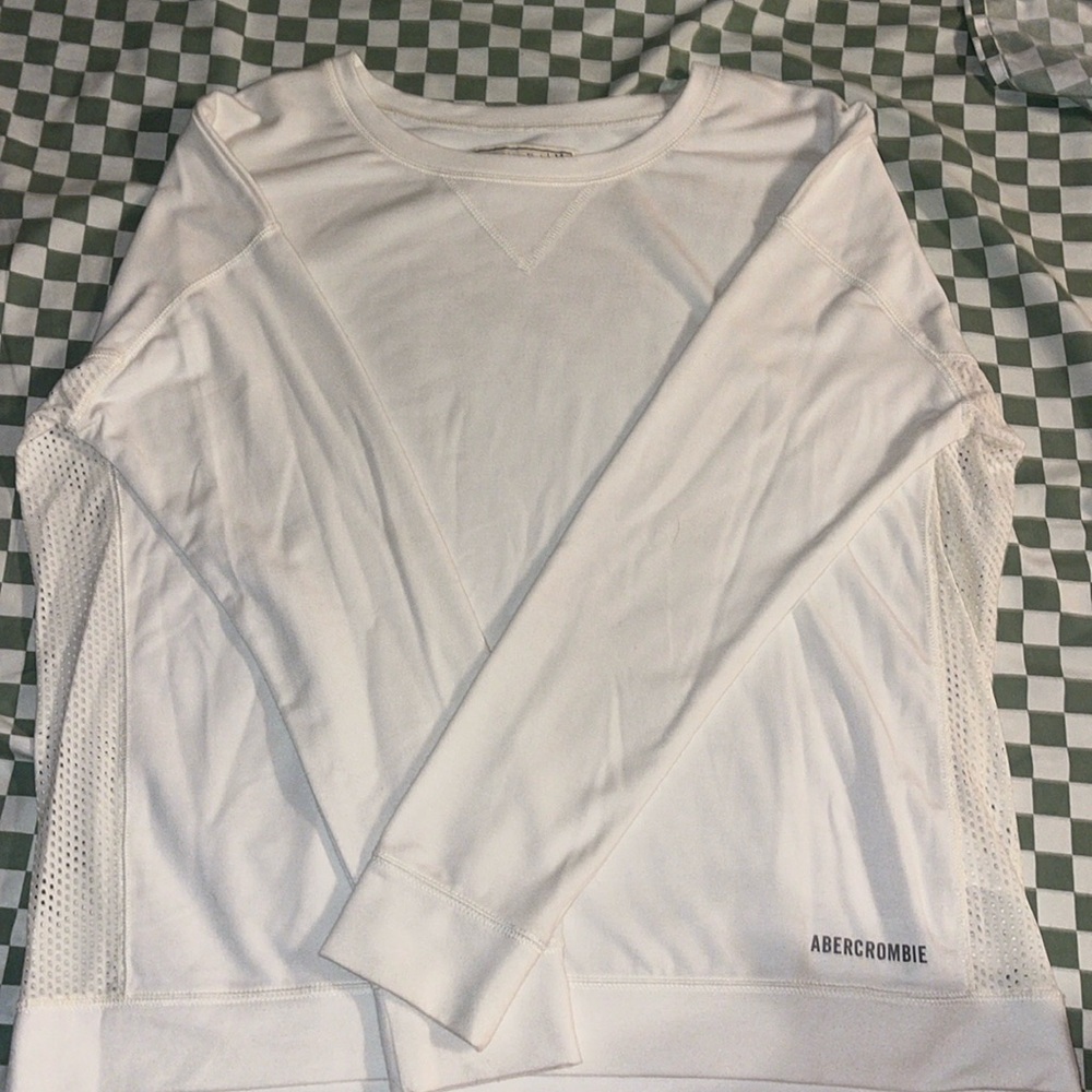 Abercrombie & Fitch pullover with mesh sides Women’s M